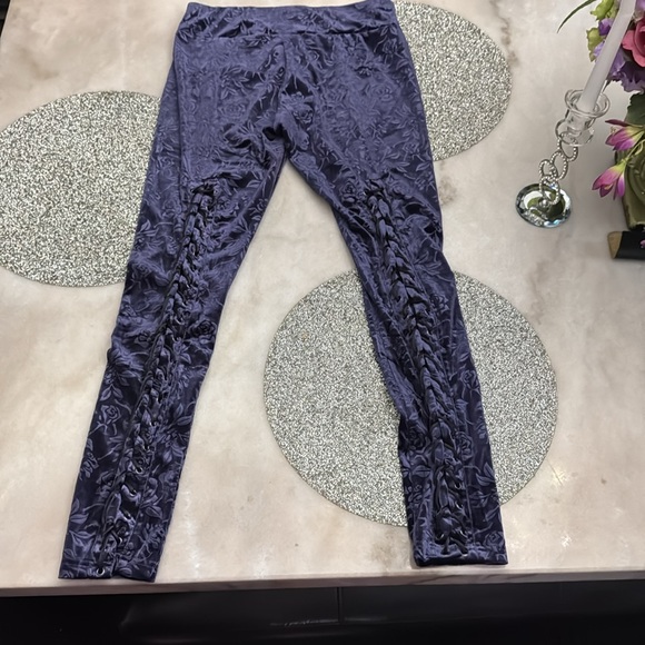 Killstar lace leggings purple lg - Picture 4 of 8